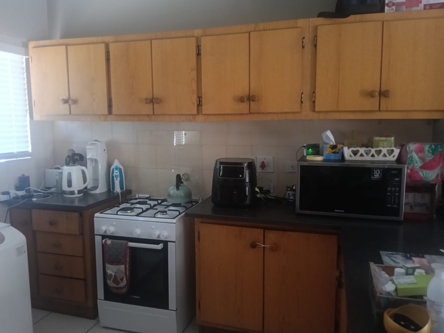 To Let 3 Bedroom Property for Rent in Langenhovenpark Free State